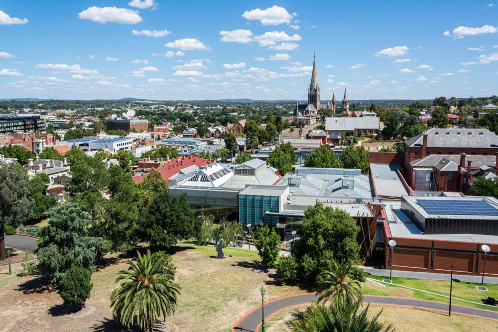 Buxton Real Estate opens 32nd office in Bendigo